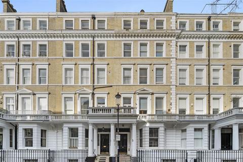 undefined, Southwell Gardens, London SW7