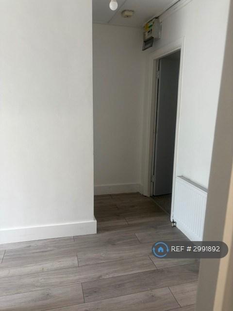 Apartment in London, Hornsey - More