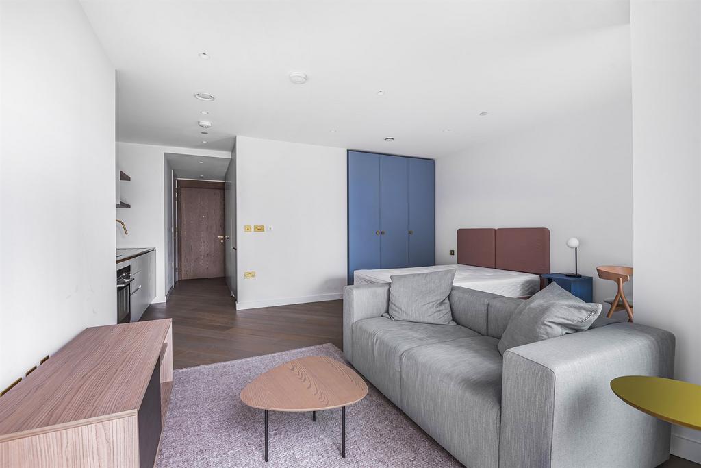Apartment in London, Greenwich Peninsula - View 2