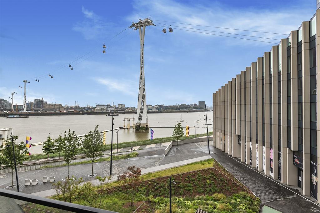 Apartment in London, Greenwich Peninsula - More