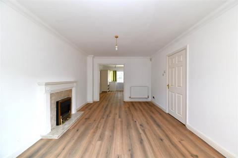 3 bedroom semi-detached house for sale, Hertford Road, Stevenage