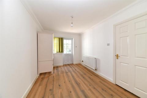 3 bedroom semi-detached house for sale, Hertford Road, Stevenage