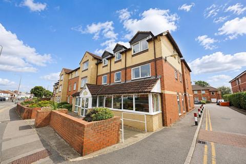 2 bedroom flat for sale, Albion Court, Anlaby Common, Hull
