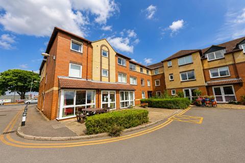 2 bedroom flat for sale, Albion Court, Anlaby Common, Hull