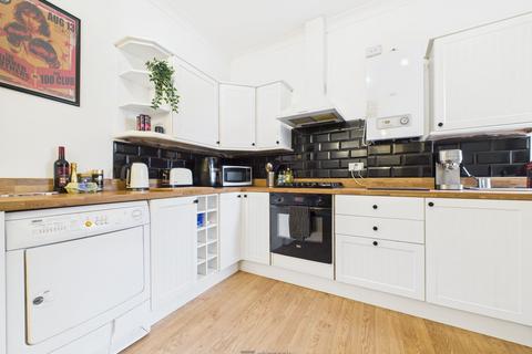 2 bedroom flat for sale, Tangier Road, Portsmouth, PO3