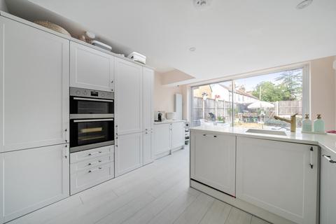 4 bedroom end of terrace house for sale, Palace Road, Bromley, BR1