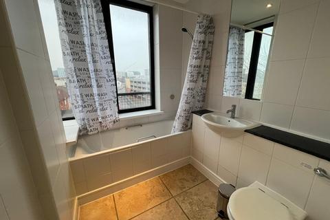 2 bedroom apartment to rent, Bridge House, Swindon, SN1