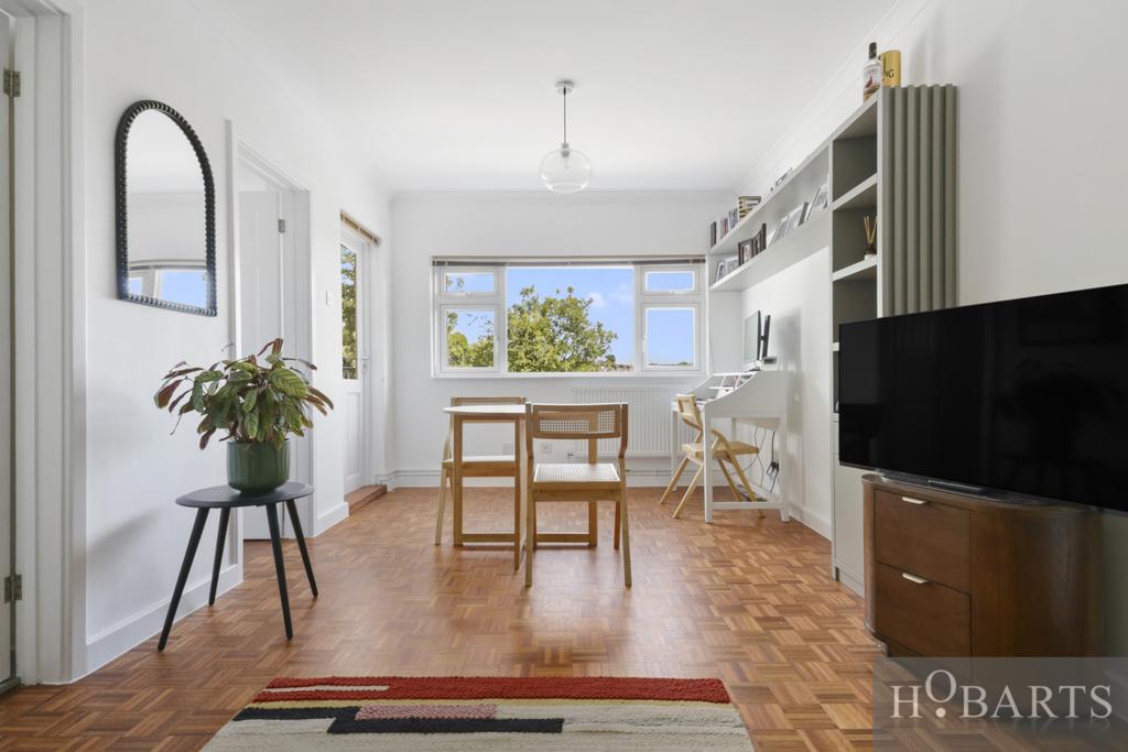 53 Mount Pleasant Villas, Hornsey, LONDON N4 - View 2