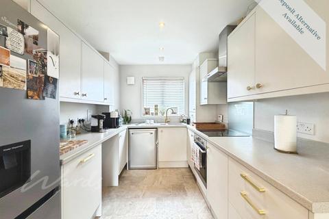 3 bedroom terraced house to rent, Palmer Avenue Gravesend DA12