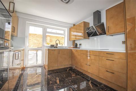 4 bedroom detached house for sale, Ingram Road, Melksham