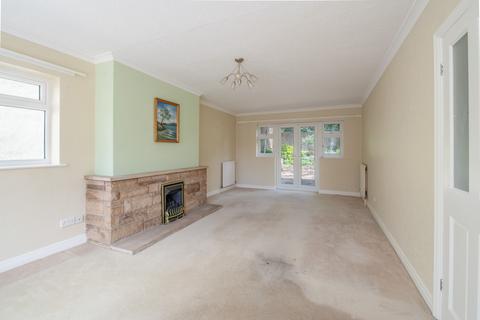 4 bedroom detached house for sale, Oakwood Drive, Bingley, West Yorkshire, BD16