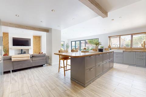 4 bedroom detached house for sale, Great Croft, The Rock, Telford, Shropshire, TF3 5DS