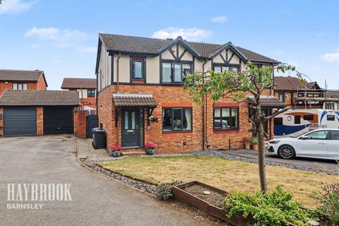 3 bedroom semi-detached house for sale, St Andrews Drive, Darton