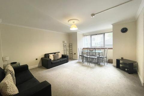 2 bedroom apartment to rent, Parsonage Square, Glasgow, G4