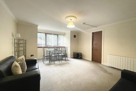 2 bedroom apartment to rent, Parsonage Square, Glasgow, G4