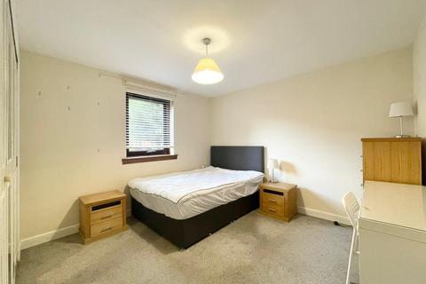 2 bedroom apartment to rent, Parsonage Square, Glasgow, G4