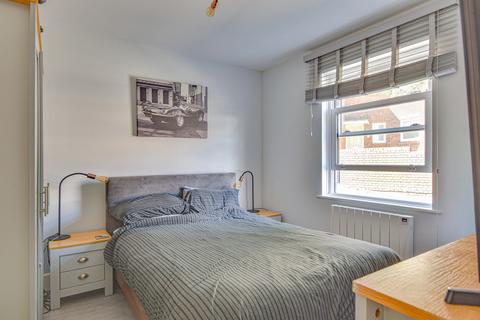 2 bedroom apartment for sale, Godfrey Way, Great Dunmow