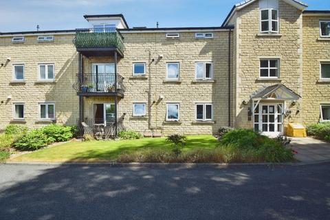 2 bedroom apartment for sale, Jim Laker Place, Bradford BD18
