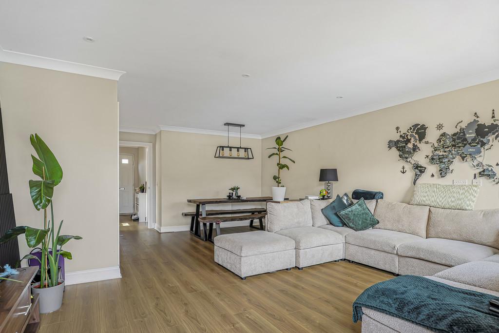 St Georges Drive, Bournemouth - View 6