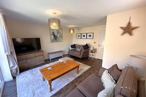 3 bedroom end of terrace house for sale, Carmelita Avenue, Fernwood, Newark