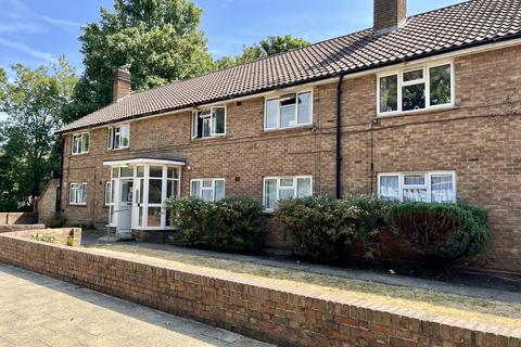 Hilliers Lane, Beddington
