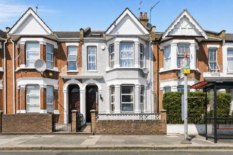 undefined, Doyle Gardens, Kensal Rise NW10