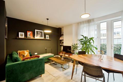 1 bedroom flat for sale, Thunderer Street, Upton Park, London, E13