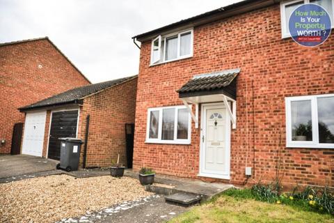 2 bedroom semi-detached house to rent, Mortimer Road