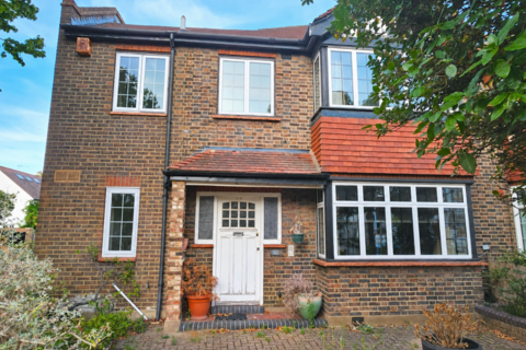 Ferry Road, Barnes