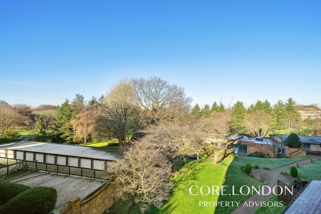 Apartment in London, Park Royal - View 4