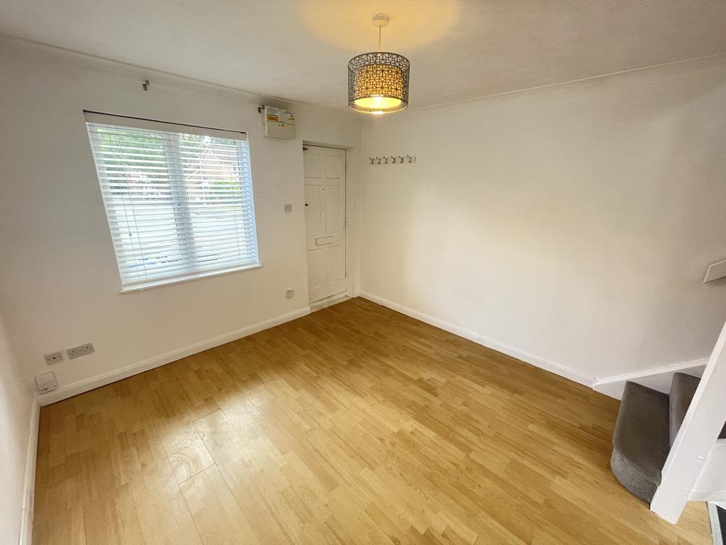 House in HEMEL HEMPSTEAD - View 4