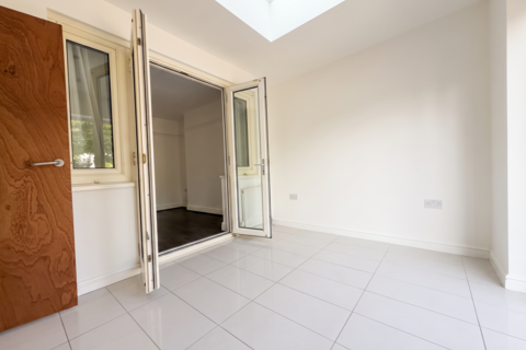 undefined, Old Cote Drive, Hounslow, TW5