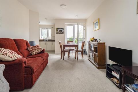 1 bedroom apartment for sale, Springs Court, Cottingham
