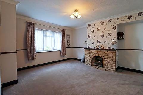3 bedroom semi-detached house for sale, High Road, South Benfleet