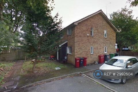 1 bedroom semi-detached house to rent, Tall Trees, Slough, SL3