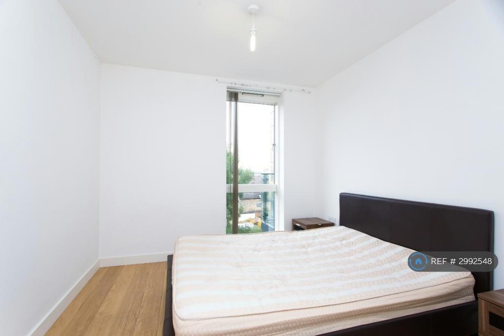 Apartment in London - View 5