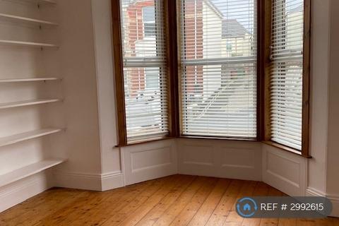 4 bedroom terraced house to rent, Hamilton Gardens, Plymouth, PL4