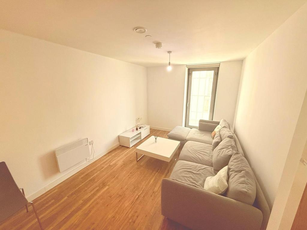 House in Salford, Greater Manchester - More