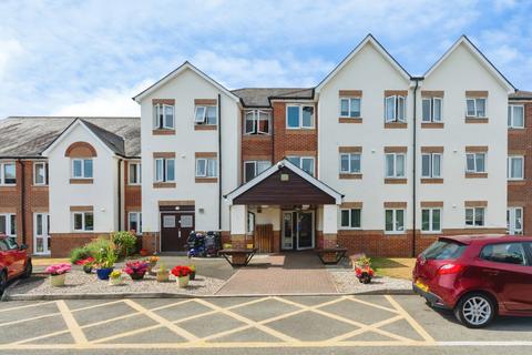 1 bedroom apartment for sale, D'Arcy Court, Newton Abbot TQ12