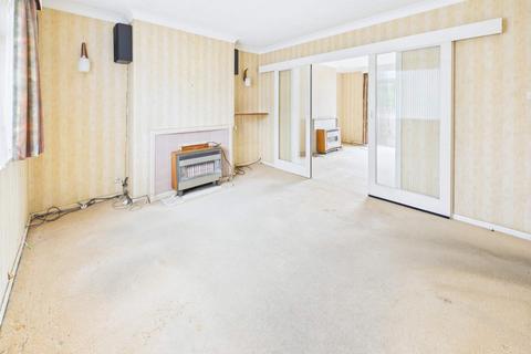3 bedroom semi-detached house for sale, Heol Erwin, Rhiwbina, Cardiff. CF14
