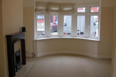 3 bedroom semi-detached house to rent, Curtis Road, Epsom, Surrey