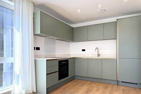 1 bedroom flat to rent, Windsor Bridge Road