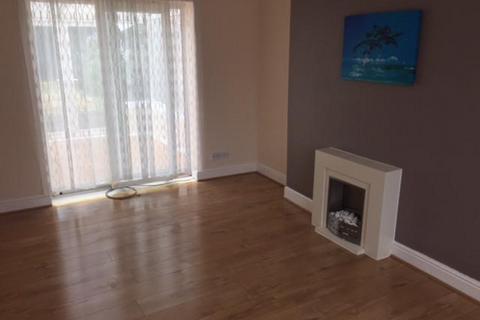 3 bedroom semi-detached house to rent, Deightonby Street, Rotherham, S63