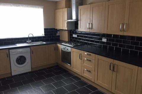 3 bedroom semi-detached house to rent, Deightonby Street, Rotherham, S63