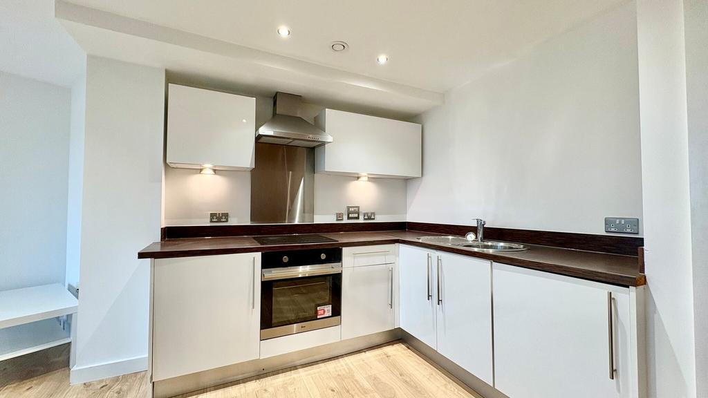 Apartment in Leeds - View 2