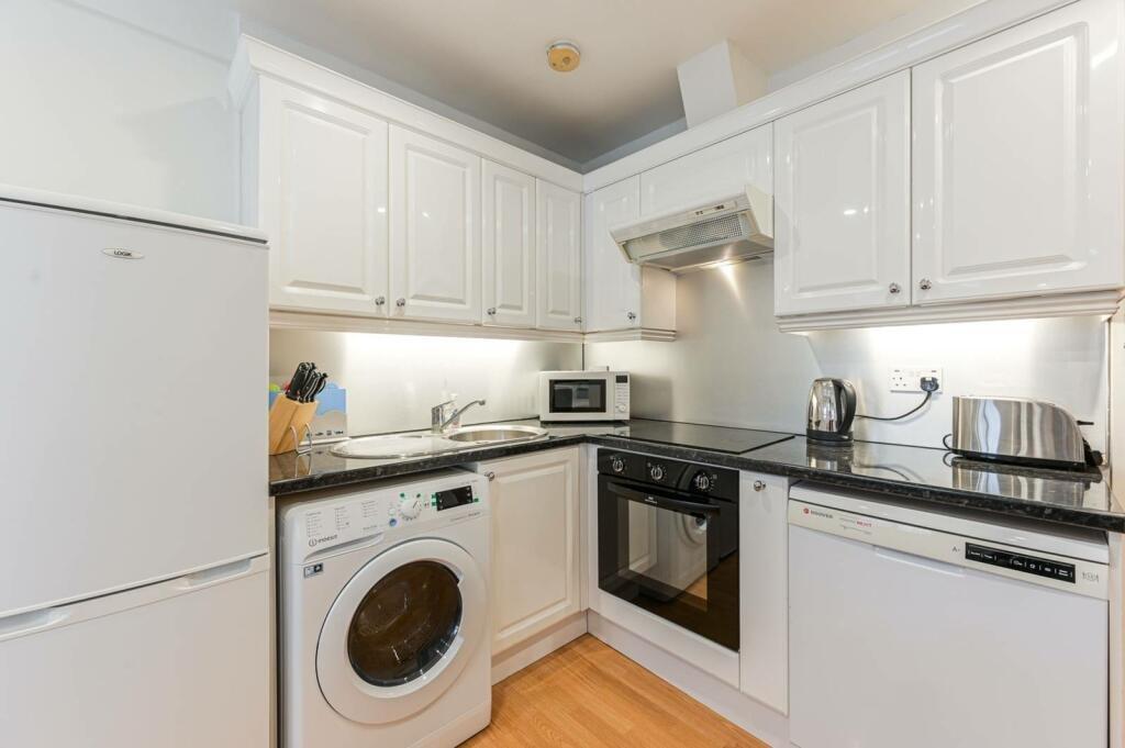 Apartment in Chelsea - More