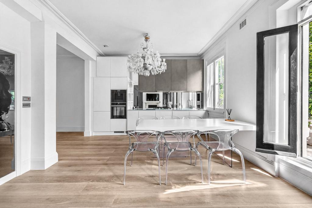 House in London - More