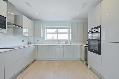 2 bedroom apartment to rent, St. Marks Road, Windsor, Berkshire, SL4