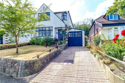 Valley Road, Kenley, CR8