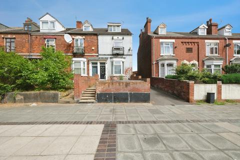 4 bedroom semi-detached house for sale, Milton Walk, Doncaster, South Yorkshire, DN1